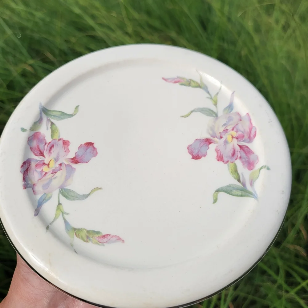 2 Vintage Items  ~ Yellow Trivet - Germany & Floral Universal (?) Lid or Trivet